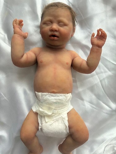 Bambola neonato silicone